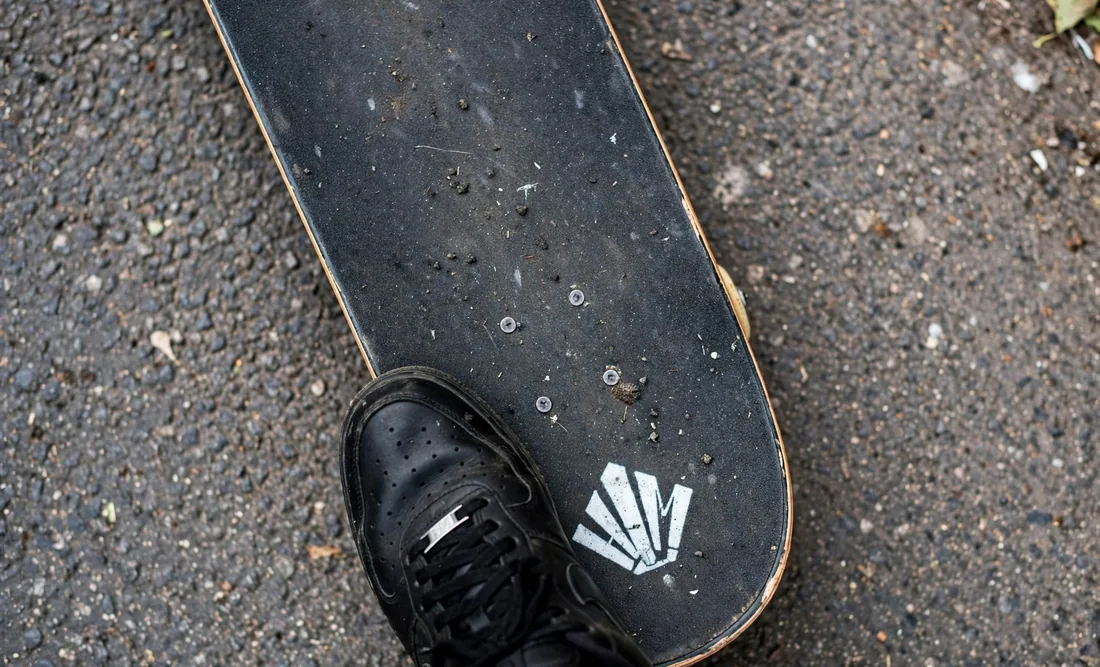 Planche · le tail — Le bout de planche, là où le pied appuie.
